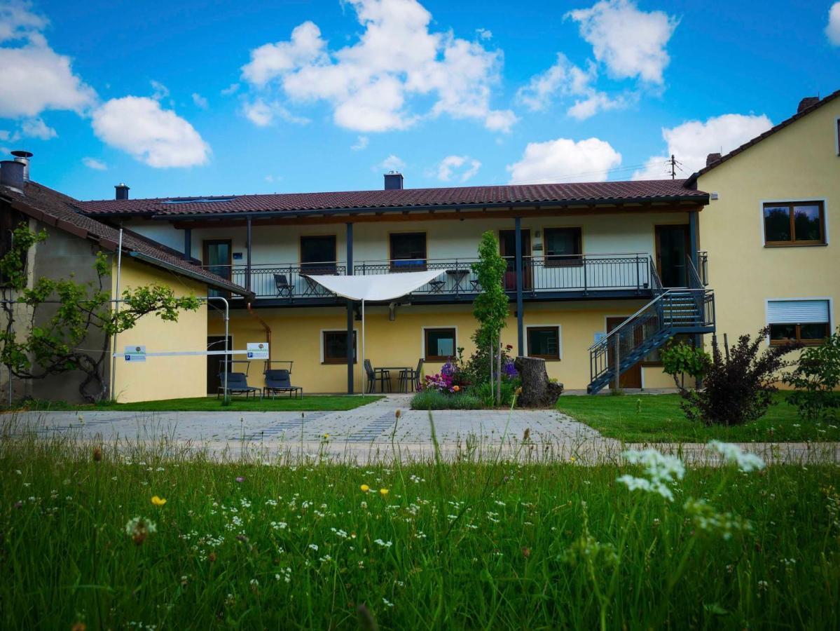Ferienwohnung Preuschens Hof Egloffstein Exterior foto