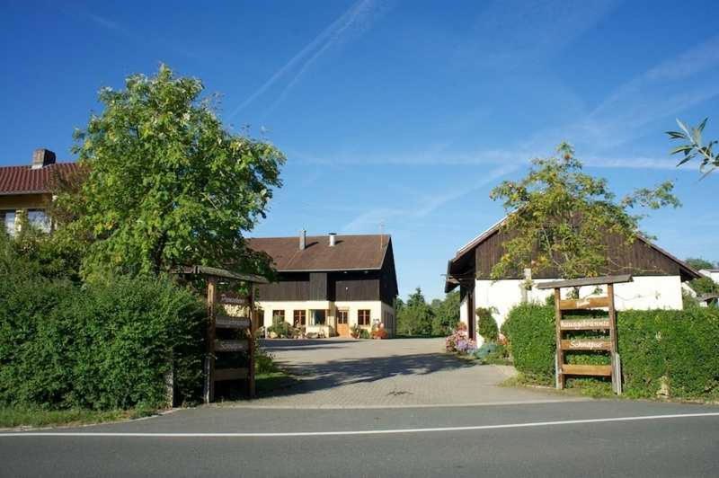 Ferienwohnung Preuschens Hof Egloffstein Exterior foto